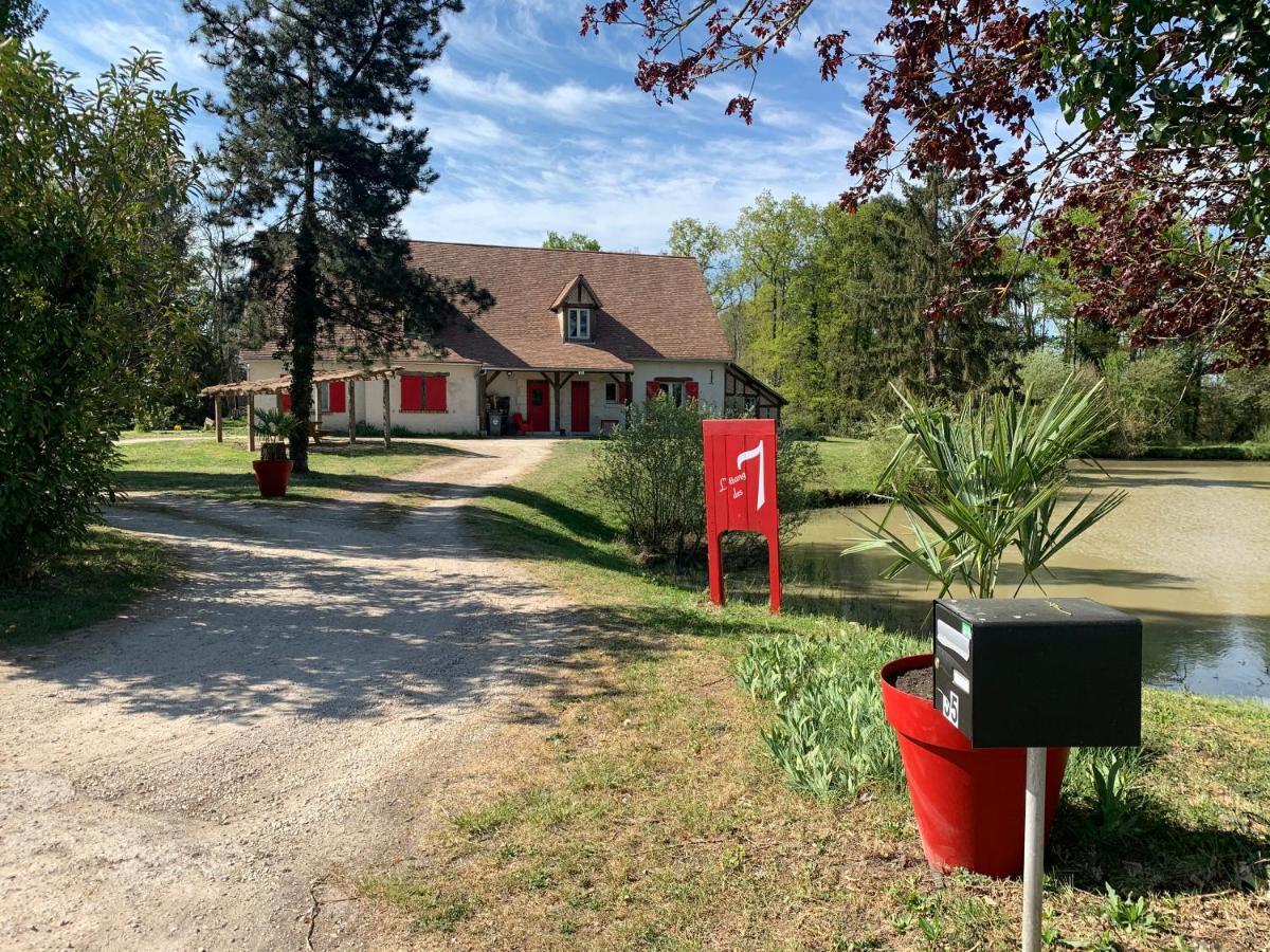 L'Etang Des 7 Hotel Le Controis-en-Sologne Luaran gambar